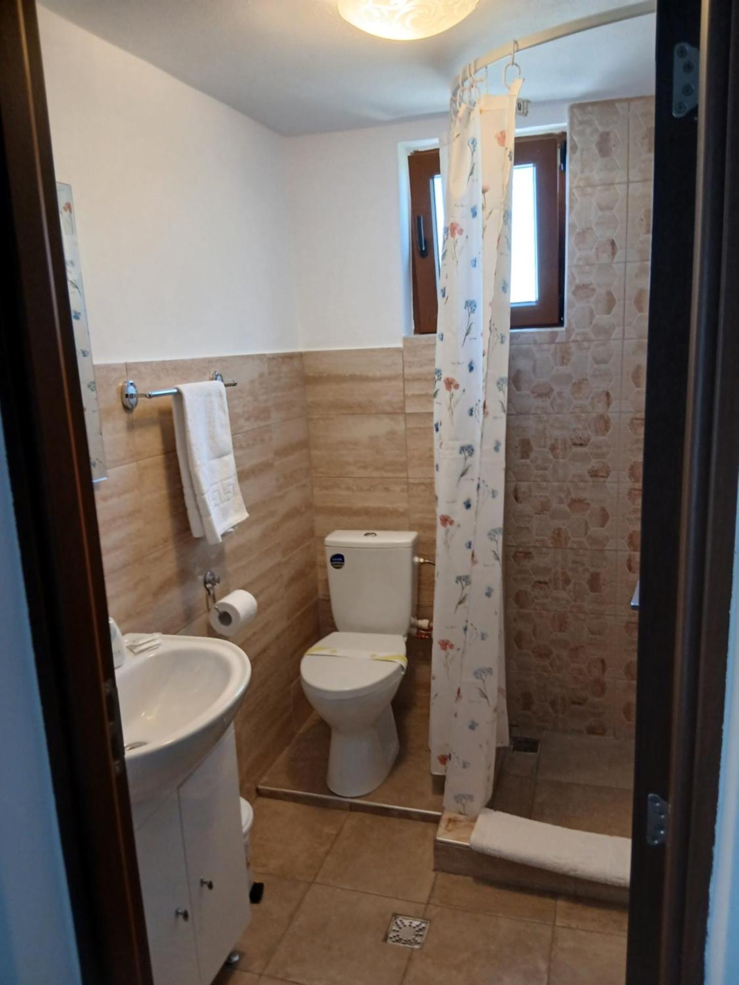 Casa Loredana Cîrţişoara Exteriér fotografie